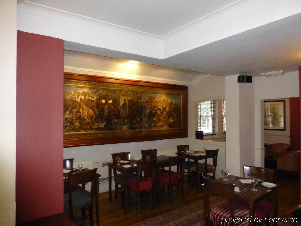 Waterloo Hotel Crowthorne Exterior photo
