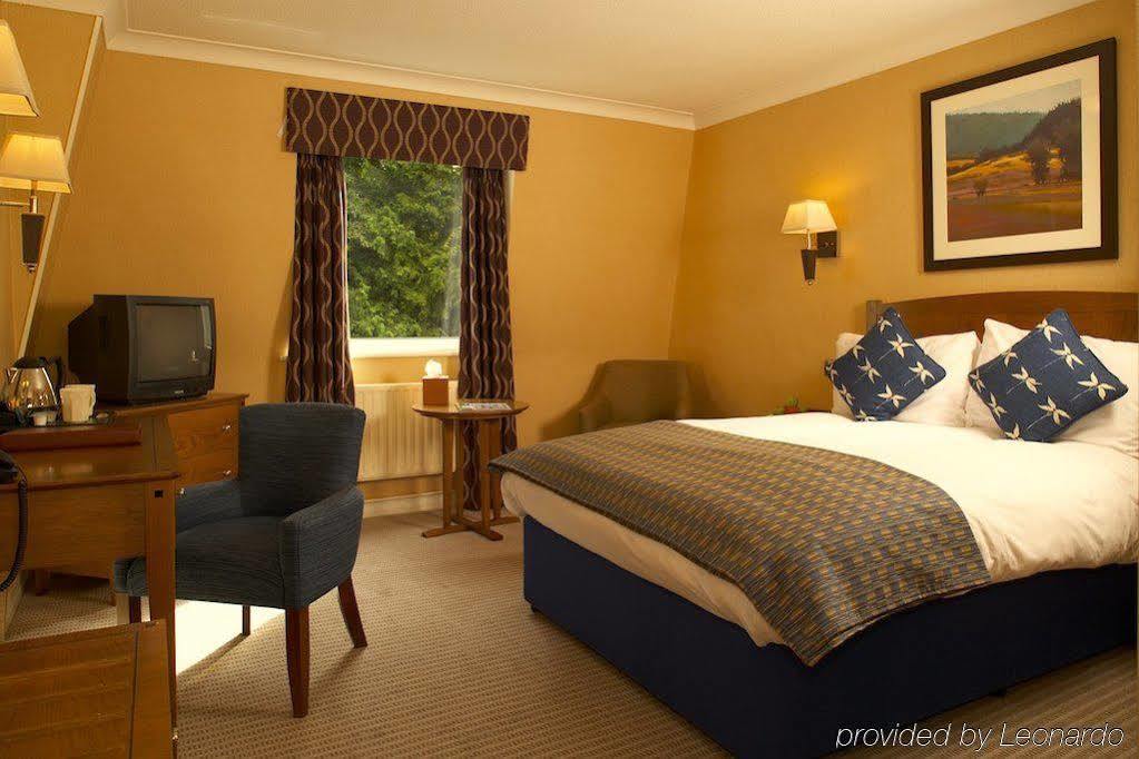 Waterloo Hotel Crowthorne Room photo