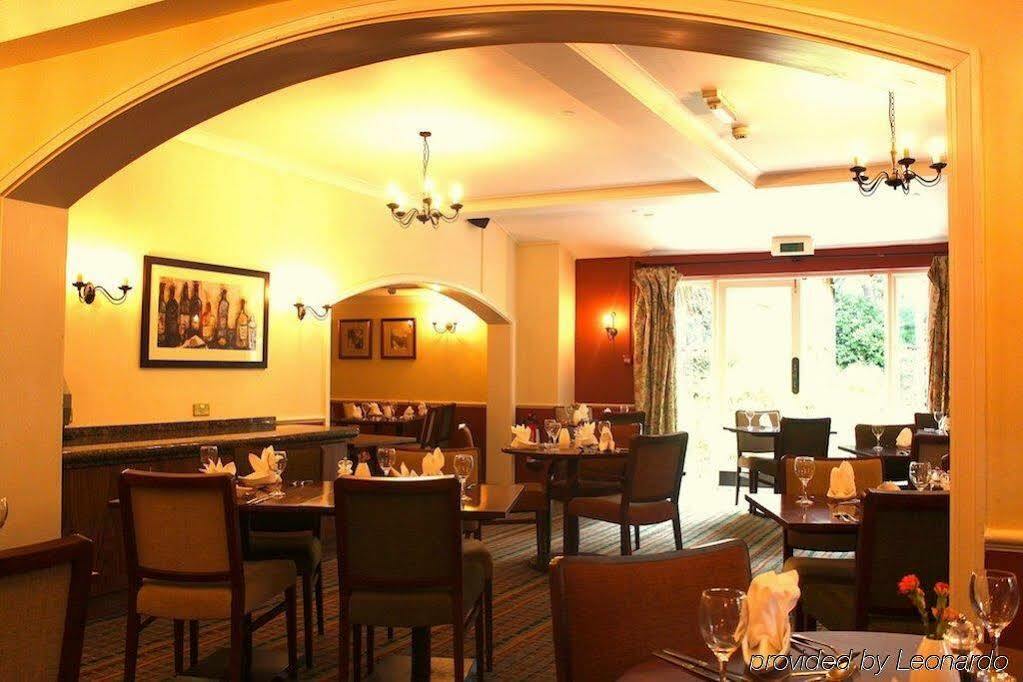 Waterloo Hotel Crowthorne Restaurant photo